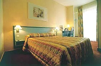 Hotel Ibis Styles Paris Place D'Italie - Butte Aux Cailles